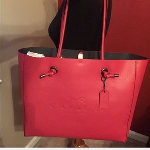 ISO IN BROWN SAME STYLE